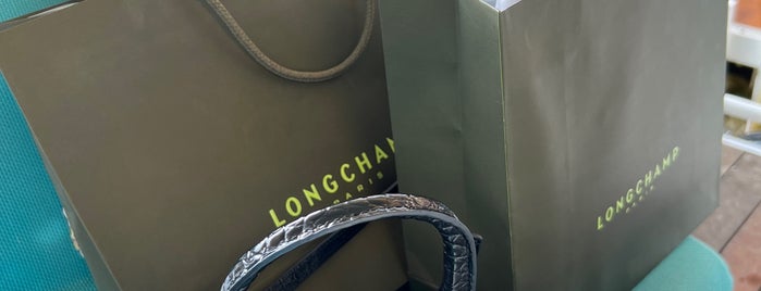 Longchamp is one of Portofino ♡.