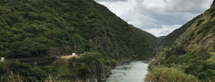 Manawatu Gorge Track is one of Lieux qui ont plu à Ibu Widi.