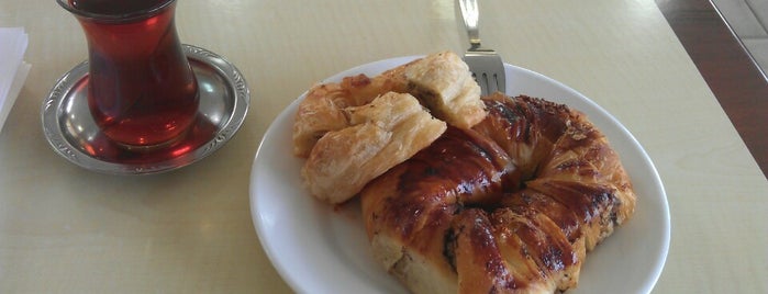 Çevikler Börek is one of Ye & İç & Gez.