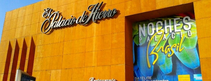 Palacio de Hierro is one of Renéさんのお気に入りスポット.