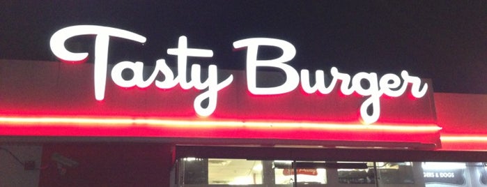 Tasty Burger is one of Boston List.