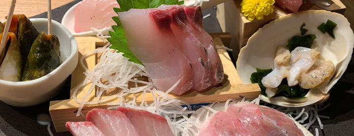 魚錠 赤坂店 is one of ぎゅ↪︎ん 🐾🦁さんのお気に入りスポット.