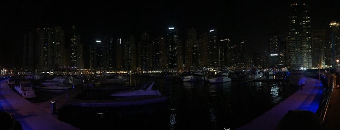 Dubai Marina Walk is one of Tempat yang Disukai Hoora.