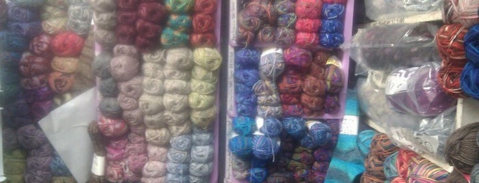Romni Wools is one of Yarn Stores in Southern Ontario.
