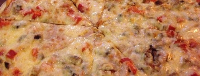 Grazie Italia - Campioni del Mondo (Pizzería) is one of Favorite Food.