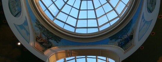 The Trafford Centre is one of 3 ideas for this weekend (25 - 27 January, 2013).