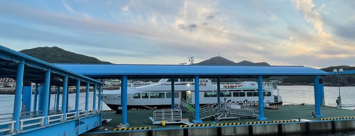 有川港ターミナル is one of フェリーターミナル Ferry Terminals in Western Japan.