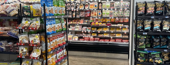 Gristedes Supermarkets is one of New York 2018.