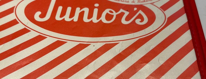 Junior's Restaurant is one of Coffee, Tea, Breakfast, and Dessert.
