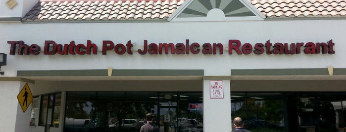 The Dutch Pot Jamaican Restaurant is one of Tempat yang Disukai Bennett.