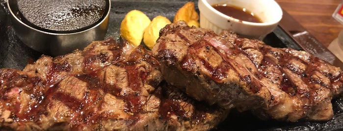Steak Gusto is one of 行きつけ.