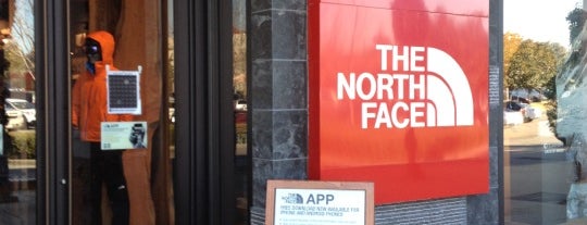 The North Face is one of Posti che sono piaciuti a Ethan.
