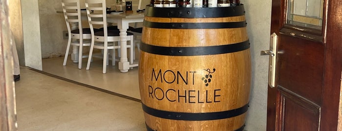 Country Kitchen at Mont Rochelle is one of Hecht Honeymoon.