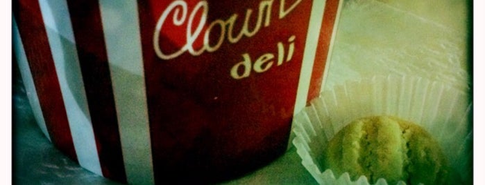 Clowns Deli is one of Pa hacer.