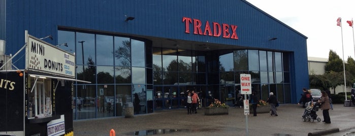 Tradex Trade & Exhibition Centre is one of Tempat yang Disukai Albert.