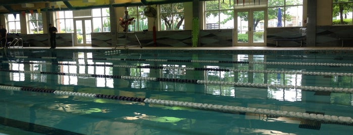 Q-80 Waterfront Athletic Complex Indoor Pool is one of Gym time....