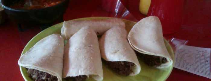 Tacos Tony's is one of Locais curtidos por Poncho.