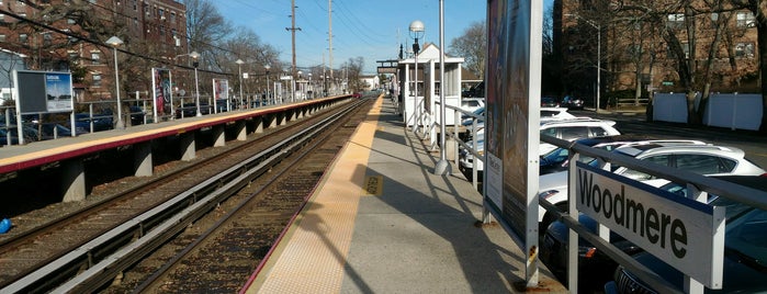 LIRR - Woodmere Station is one of Tempat yang Disukai Bob.