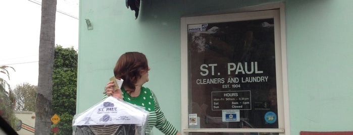 St Paul Cleaners Laundry & Tailoring is one of Tempat yang Disukai Doc.