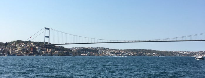 Anadolu Hisarı İskelesi is one of สถานที่ที่ Sebahattin ถูกใจ.