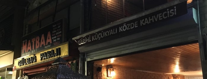 Tarihi Küçükyalı Közde Kahvecisi is one of สถานที่ที่ Sebahattin ถูกใจ.