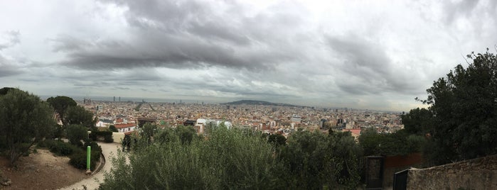 Park Güell is one of Tempat yang Disukai Sebahattin.