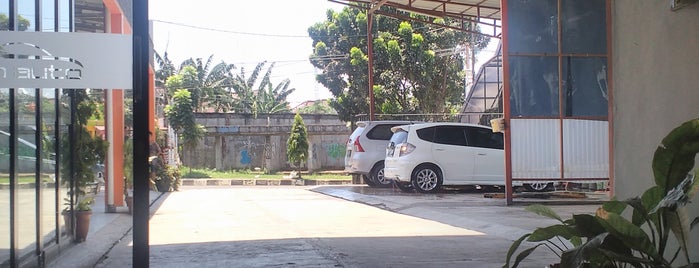 Win Auto Gallery - Carwash - Auto detailing is one of Recomended Service.