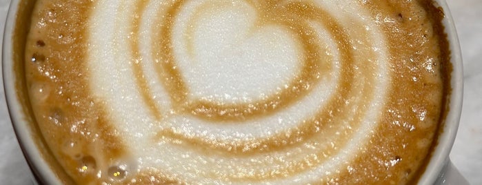 fanjan caffé is one of Osamahさんの保存済みスポット.