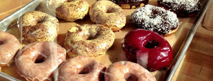 Blue Star Donuts is one of PDX Food.