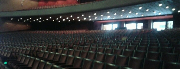 Teatro Guaíra is one of Curitiba.