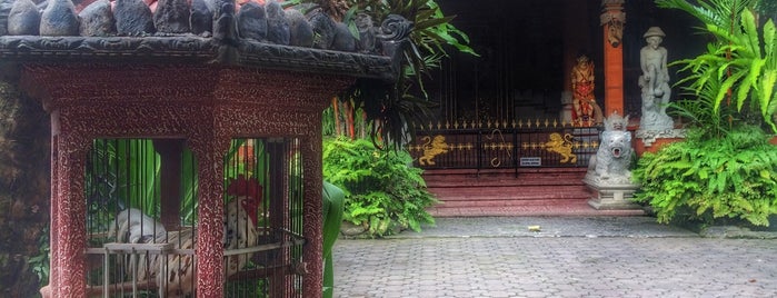 Puri Gerenceng Pemecutan is one of Tempat yang Disukai Ronald.