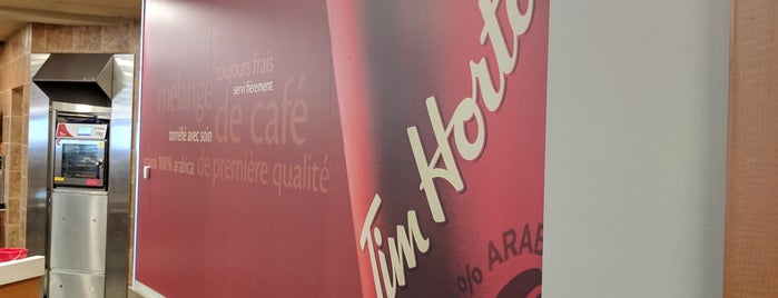 Tim Hortons is one of Mes chouchoux.