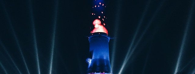 Torre Ostankino is one of Lugares favoritos de Dmitry.