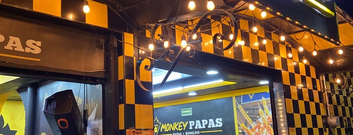 Monkey Papas is one of Comida y antojos.