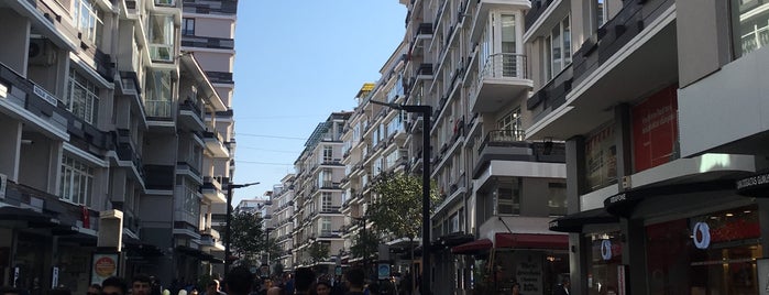 İstiklal Caddesi is one of RamazanCan : понравившиеся места.