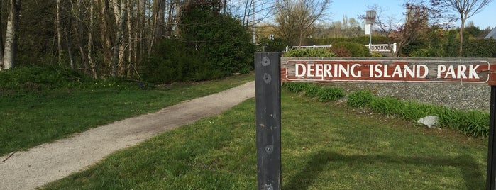 Deering Island Park is one of Best places in the GVRD to just hang out.