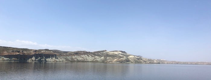 Sarıyar Barajı is one of Küsare.
