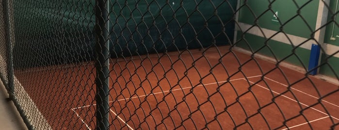 Quadra de tênis - Minas Tênis Clube I is one of Serviços.