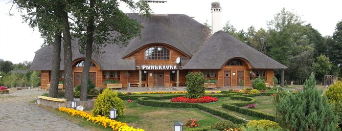 Сядзiба Рынькаўка is one of Tempat yang Disukai Yuliya.