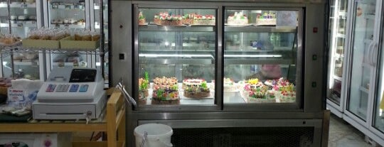 Cake Chutima is one of ร้านอร่อย& Nice Place by PoOkie.