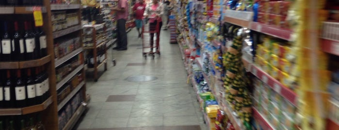 Supermercados Princesa is one of Supermercados.