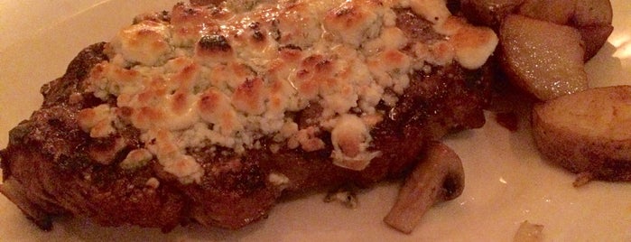 Mo's... A Place for Steaks is one of The 15 Best Places for Dirty Martinis in Indianapolis.