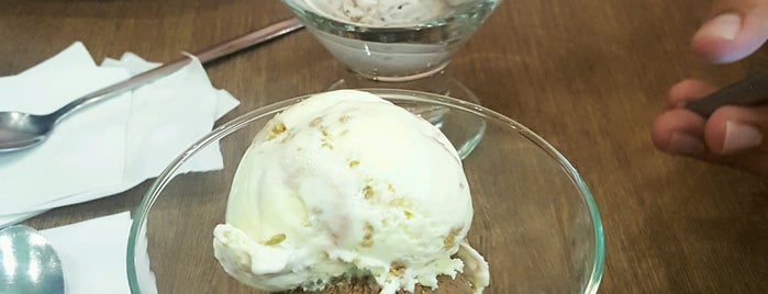 Häagen-Dazs is one of Favorite Comida.