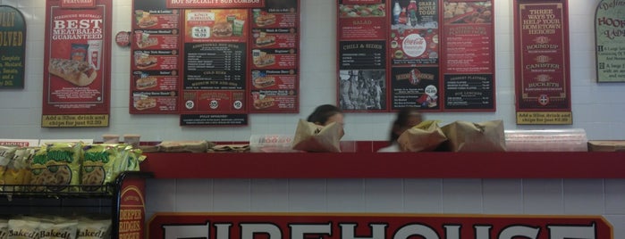 Firehouse Subs is one of Orte, die A gefallen.