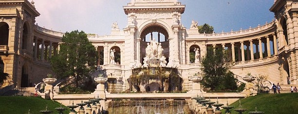 Palais Longchamp is one of Марсель.