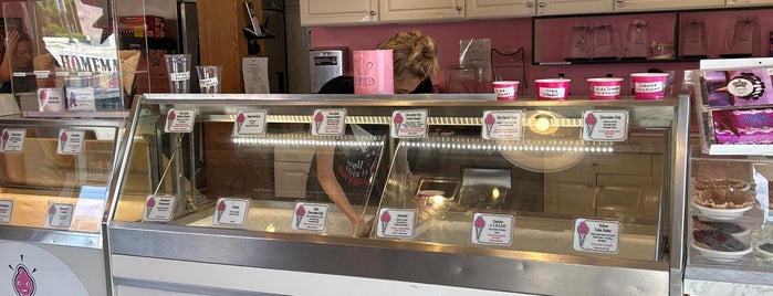 Kimmer's Ice Cream is one of St Charles.