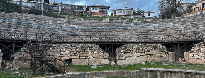 Antique Theatre is one of Makedonya.