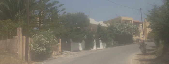 Roussospiti is one of Kreta.
