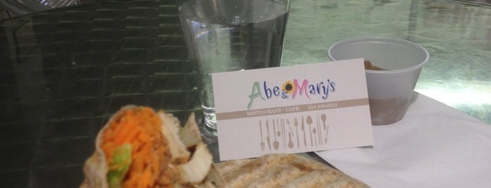 Abe & Mary's is one of Posti che sono piaciuti a Roula.