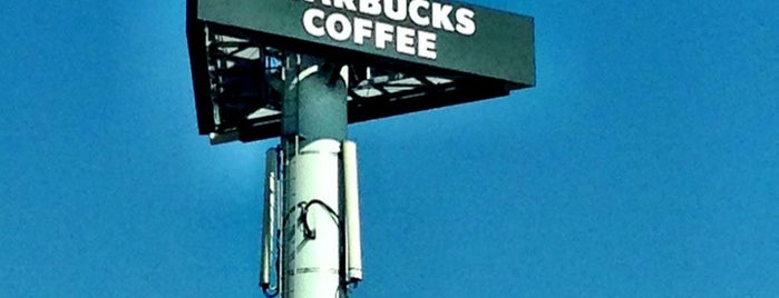 Starbucks is one of Kevin : понравившиеся места.